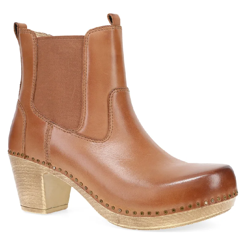 Women's Shayna Burnished Calf Boot - Luggage