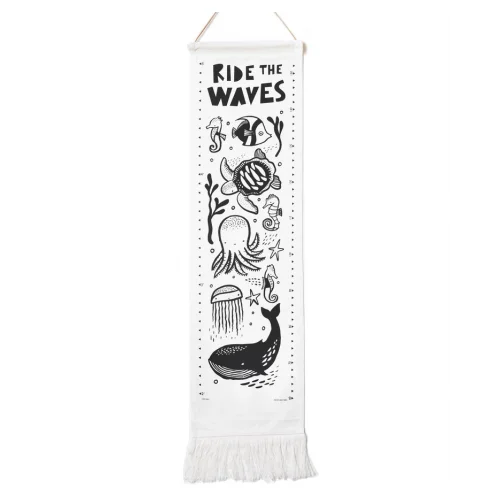 Wee Gallery organic canvas growth chart - ocean