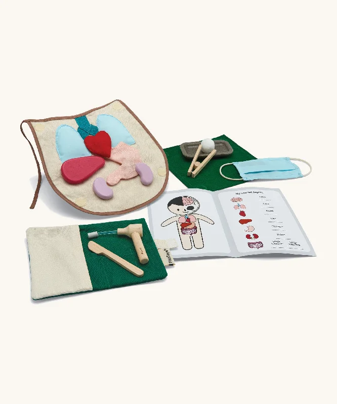 Plan Toys Surgeon Set